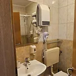 Sobe/rooms Riva Bed and breakfast Zadar