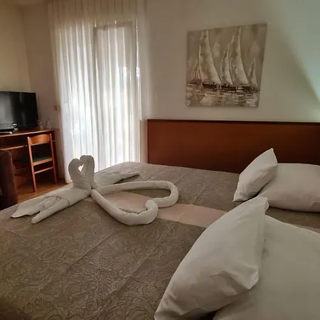 Sobe/rooms Riva Zára