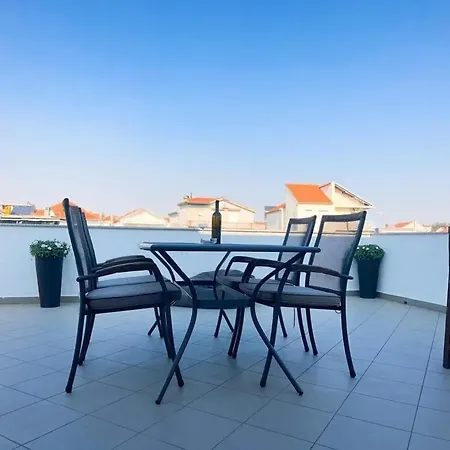 Bed & Breakfast Sobe/rooms Riva 3*