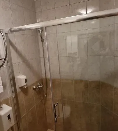 Bed & Breakfast Sobe/rooms Riva 3*