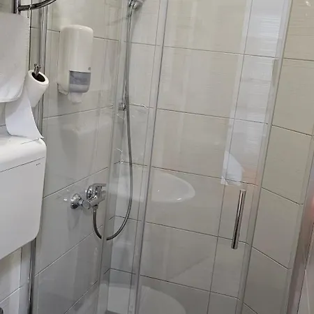 Sobe/rooms Riva Bed & Breakfast