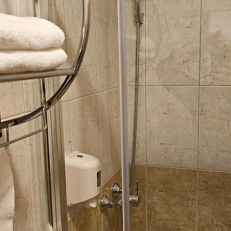 Bed & Breakfast Sobe/rooms Riva 3*