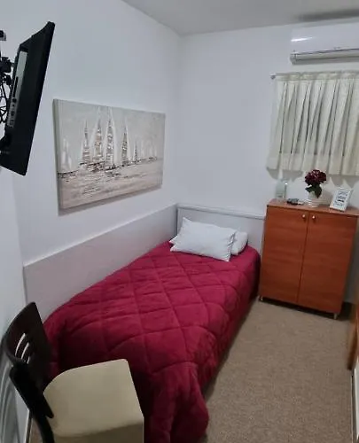 krevet i doručak Sobe/rooms Riva