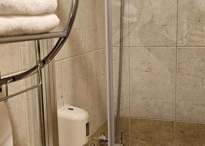 krevet i doručak Sobe/rooms Riva 3*