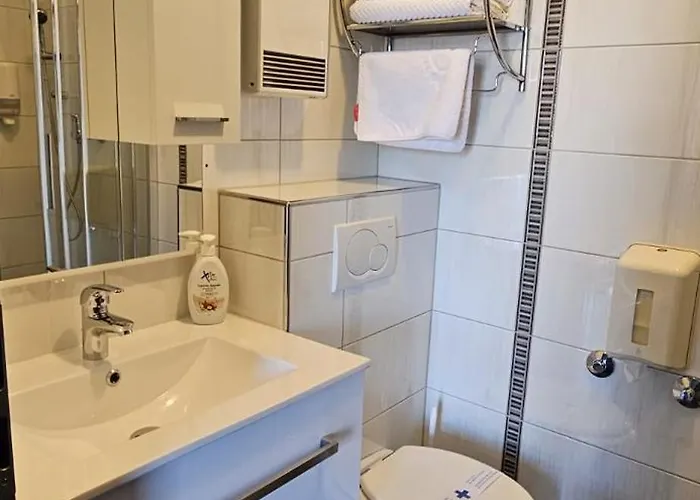 krevet i doručak Sobe/rooms Riva