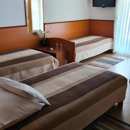 Sobe/rooms Riva Bed & Breakfast 3*