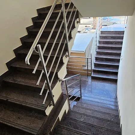 Sobe/rooms Riva 3* Ζαντάρ