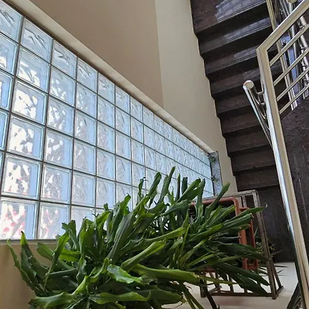 Sobe/rooms Riva Bed and Breakfast 3*