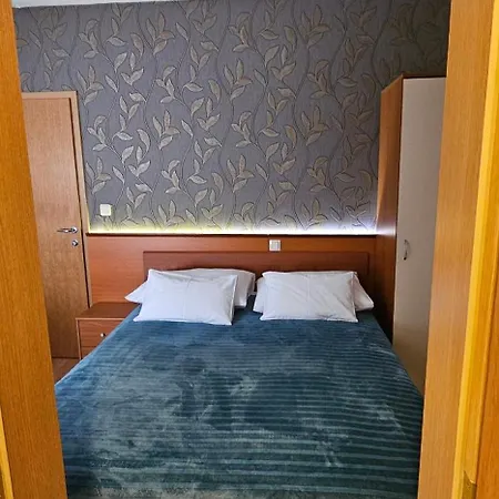 Sobe/rooms Riva Bed and Breakfast Ζαντάρ