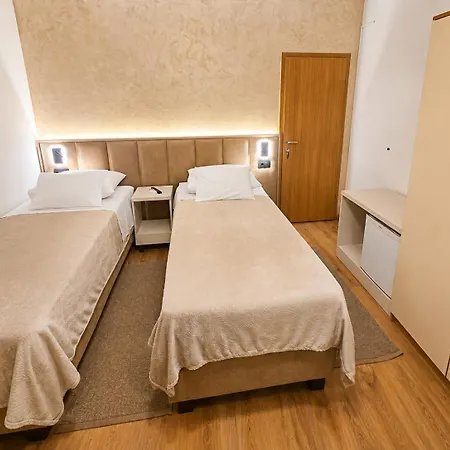 Sobe/rooms Riva Bed & Breakfast Zadar