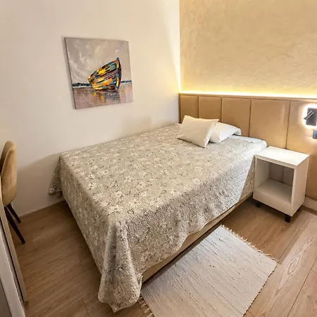 Sobe/rooms Riva Zadar