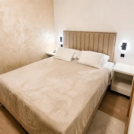 Sobe/rooms Riva 3* Zadar