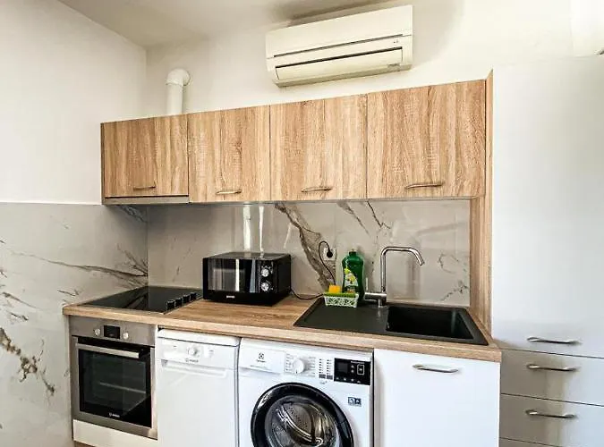 Bed & Breakfast Sobe/rooms Riva Zadar